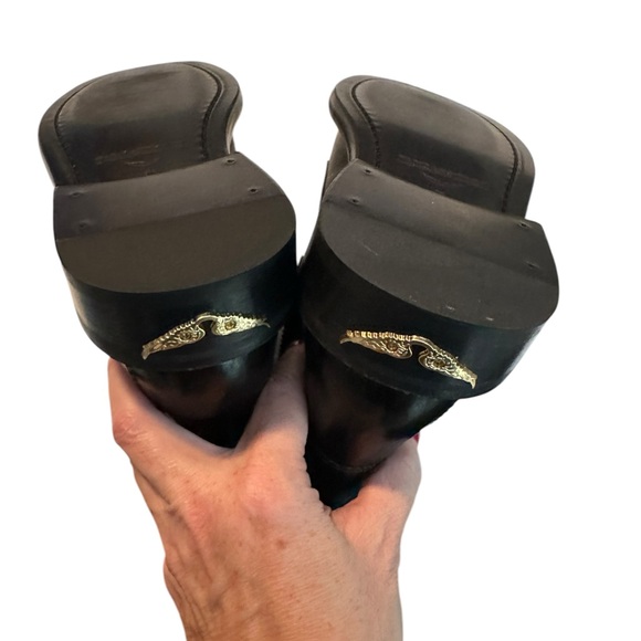 NIB Zadig & Voltaire Laureen Chain Welt Leather Boot Noir w/ gold trim MSRP$498 - Picture 11 of 16